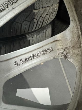 215 60 R17 96H
