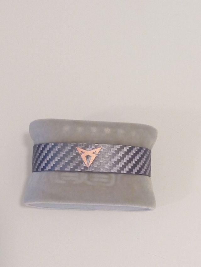 Pulsera CUPRA FIBRA DE CARBONO