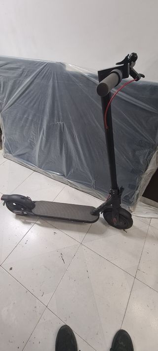 PATINETE ELECTRÓNIC SCOOTER  XIAOMI 4