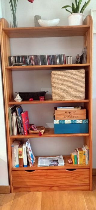 Librería de madera