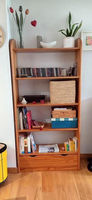 Librería de madera