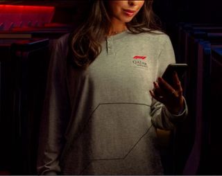 Pijama y zapatillas (UNISEX) F1 Qatar Airways