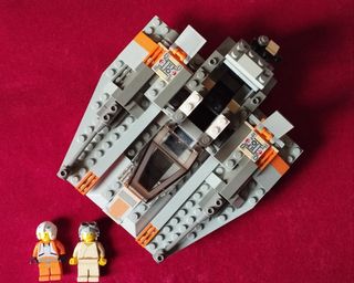 Nave LEGO Star Wars.