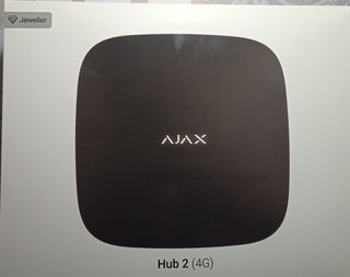 Ajax HUB 2 - 4G y módulo complementario de 220V