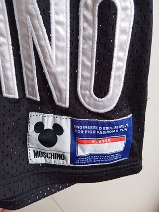 Camiseta Oversize Moschino