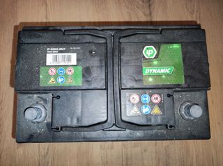 Batería para coche 12V 74A- 680A
