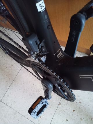 Bicicleta eléctrica de carbono carretera