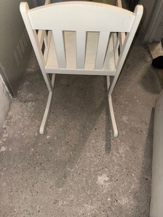Silla mecedora Ikea infantil