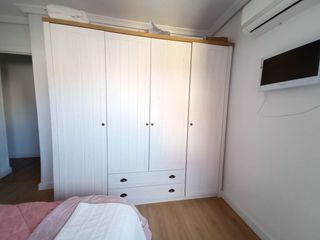 Armario de 4 puertas