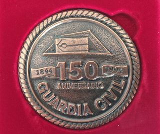 MEDALLON 150 ANIVERSARIO GUARDIA CIVIL.