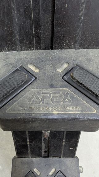 Soporte de teclado Ultimate AX-48 Pro