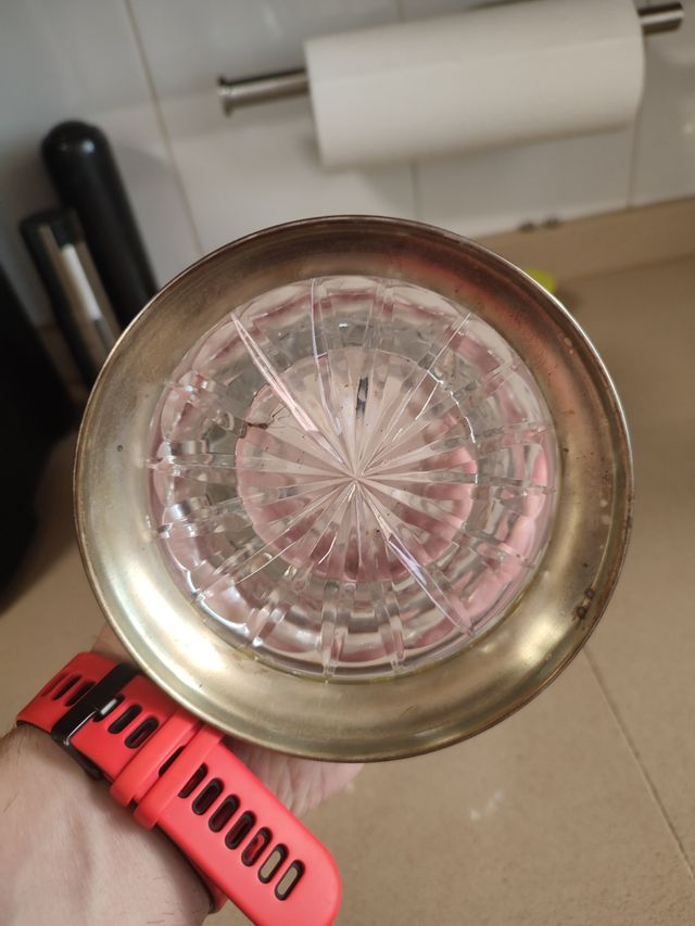 Jarron de cristal y base de plata