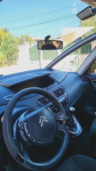 Citroen Grand C4 Picasso 2012