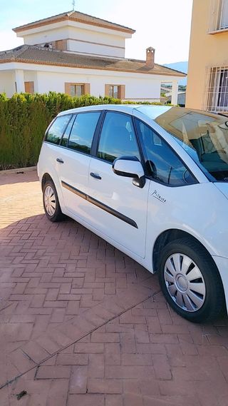 Citroen Grand C4 Picasso 2012