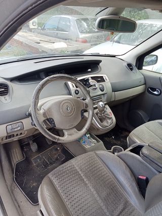 Renault scenic  Scenic  2005