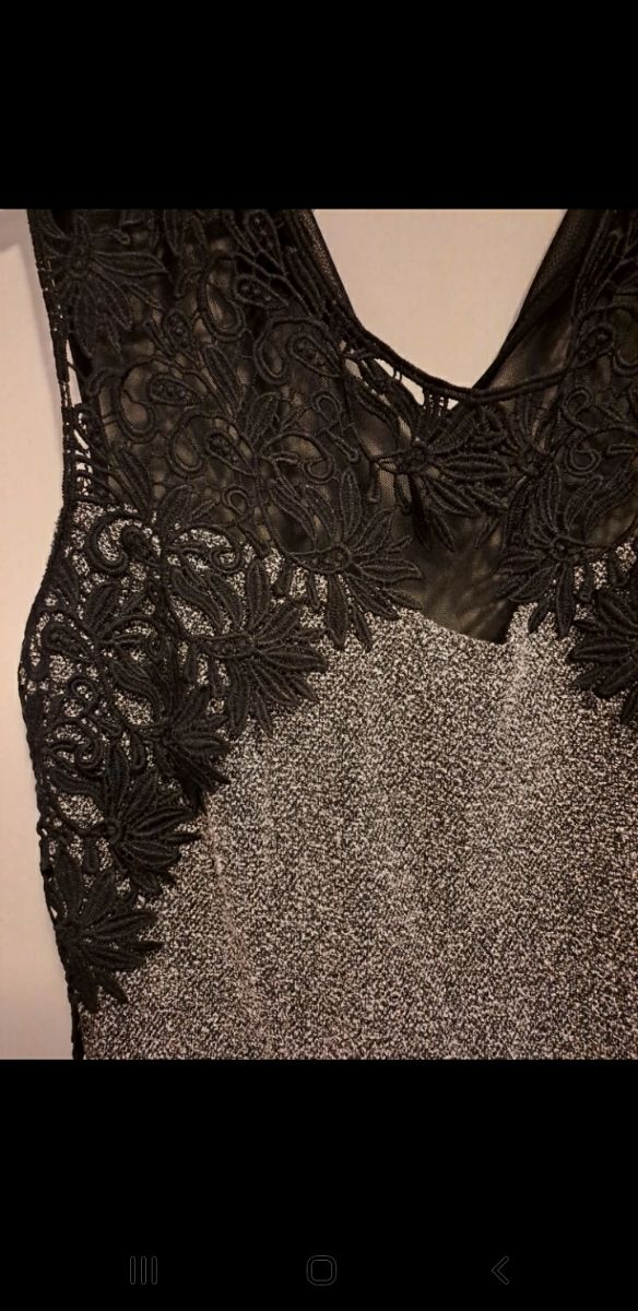 Vestito elegante nero