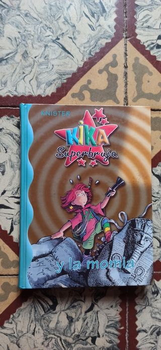 Kika Superbruja y la momia