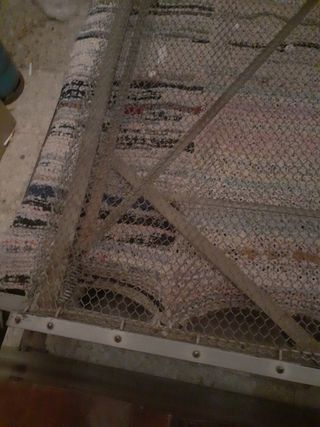 Cama antigua de níquel