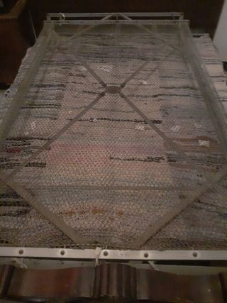 Cama antigua de níquel