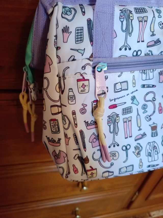 Nevera enfermera en apuros