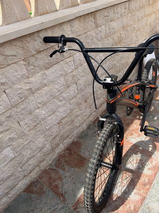 Bicicleta Monty BMX