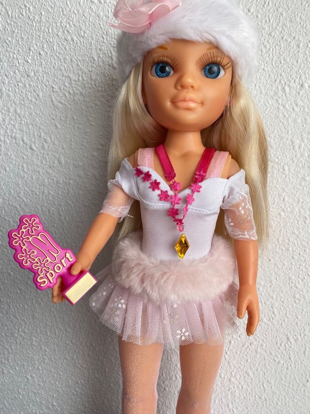 Ropa Nancy patinaje sobre hielo