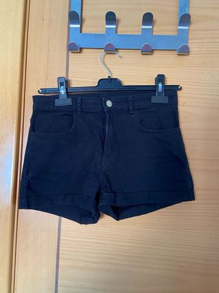 Pantalones cortos