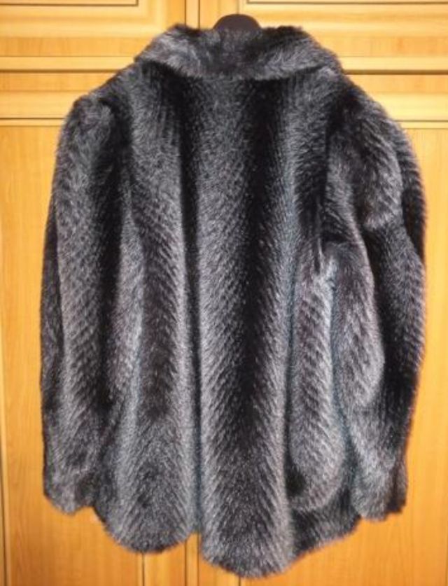 Abrigo Pelo sintético