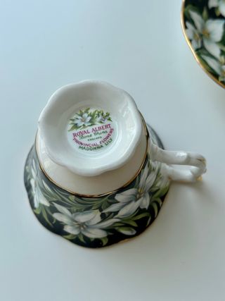 taza vintage de porcelana inglesa de Royal Albert