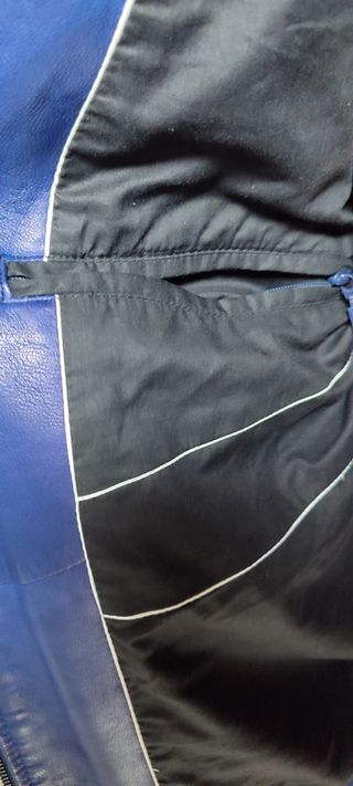 CAZADORA BOMBER PIEL HUGO BOSS LIMITADA
