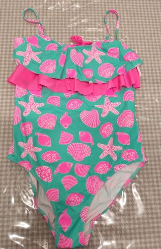 Bañador niña . Talla 15-16. A estrenar 