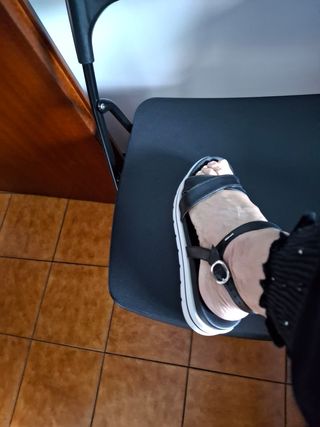 Sandali da donna nero giardini