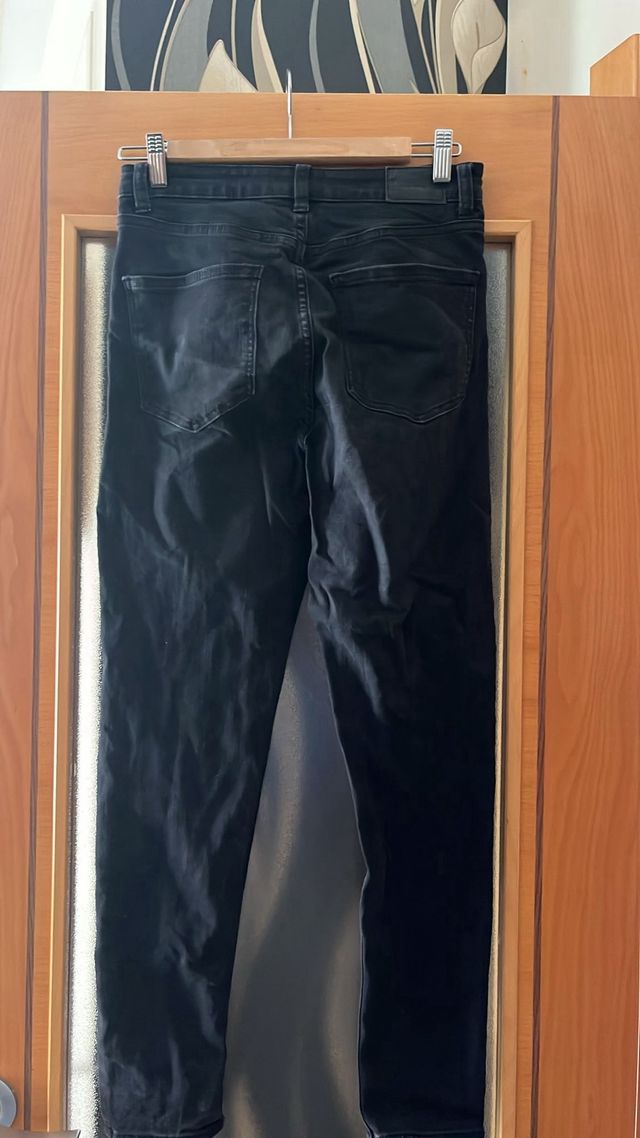 Pantalones vaqueros largos