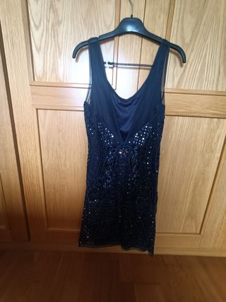 Vestido de ceremonia azul con lentejuela