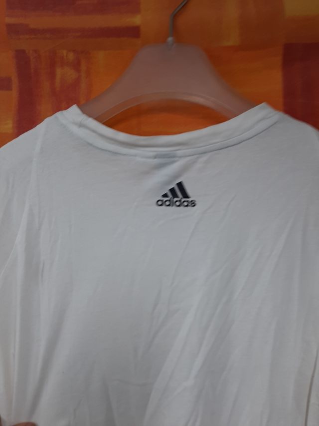 T-shirt adidas