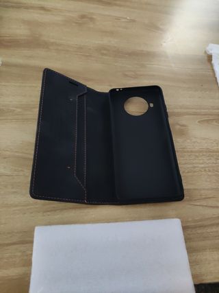 Funda Xiaomi Mi10T Lite 5G con cierre imantado.