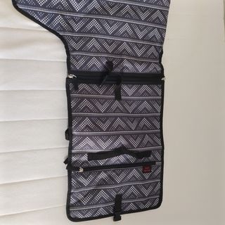 Cambiador portátil plegable para bebé.