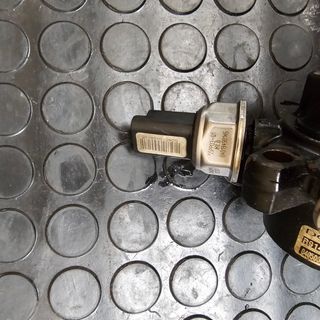 Rampa inyeccion Delphi 1.5 DCI