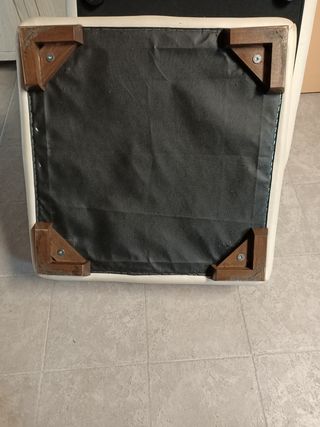 Pouf poggiapiedi contenitore in pelle 