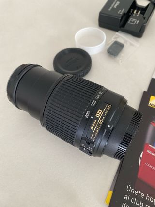 Pack completo Camara Reflex Nikon 3000