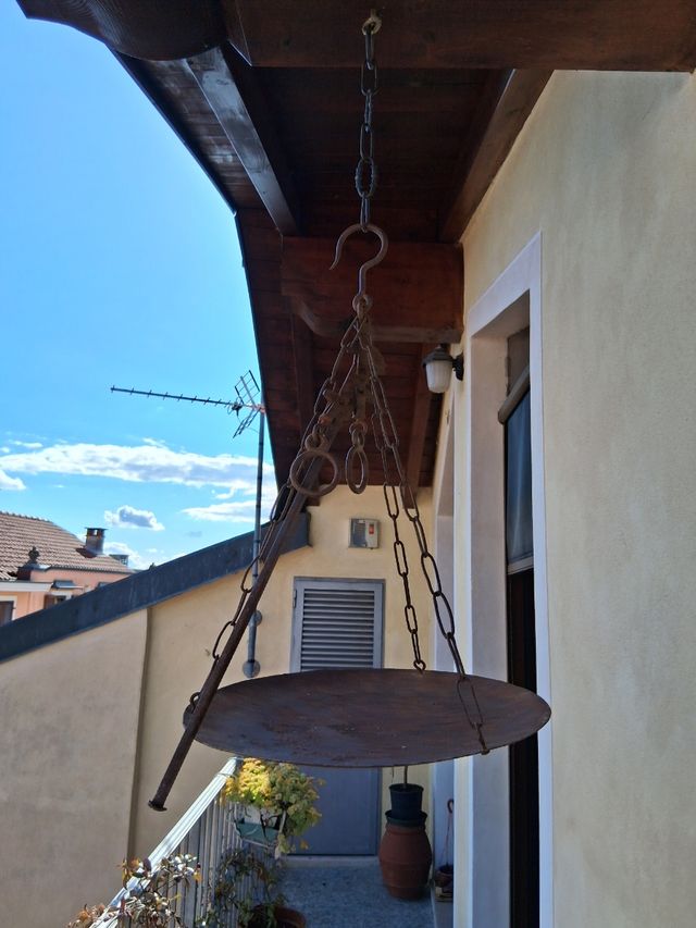 Vecchia bilancia stadera 900