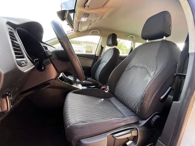Seat Leon ST 2.0 TDI Reference 110 CV. 
