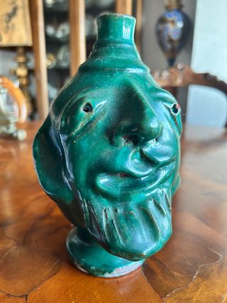 bottiglia in ceramica decorata vintage