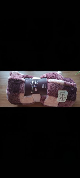 Manta de La Vecina Rubia