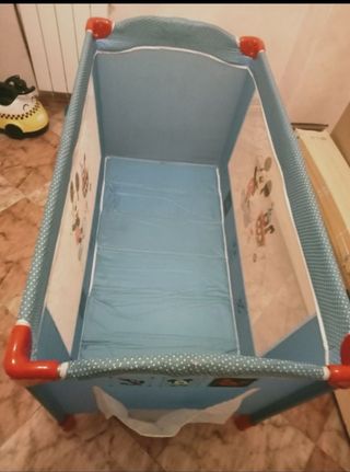 Cuna de viaje
