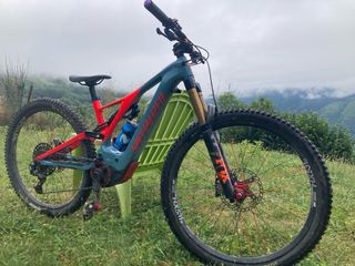 Specialized turbo levo