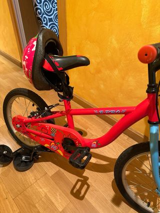 Bicicleta roja para  niño/a