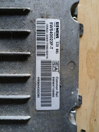 Centralita motor 2.0 hdi