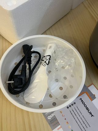 Moosum electric Rice cooker .