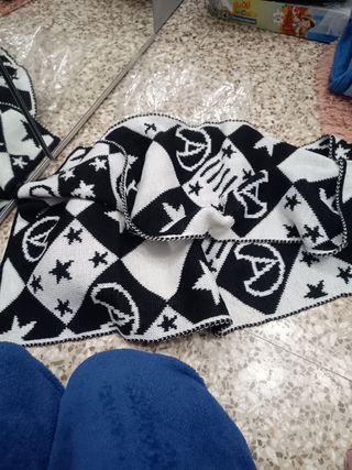 Sciarpa nuova caldissima 